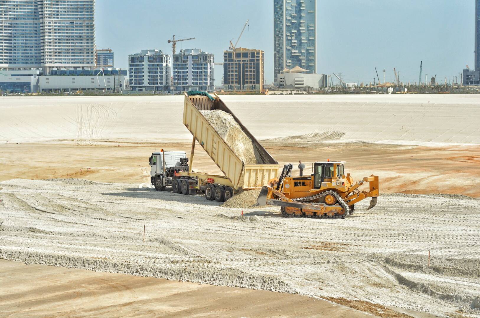 construction-trucks-in-desert-city-nominated-2023-11-27-05-11-00-utc